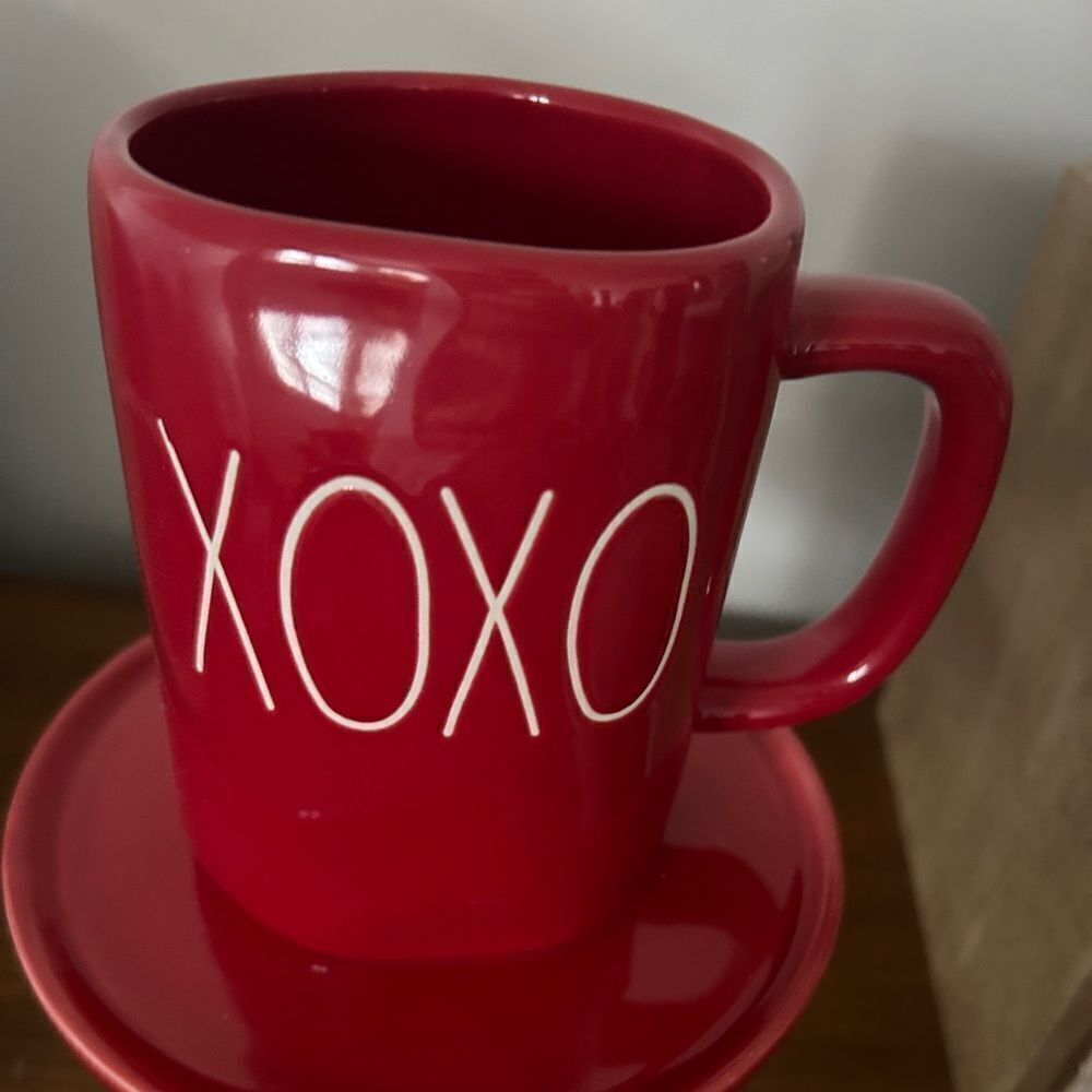 New Rae Dunn By Magenta XOXO Red Valentine's Day Coffee Mug